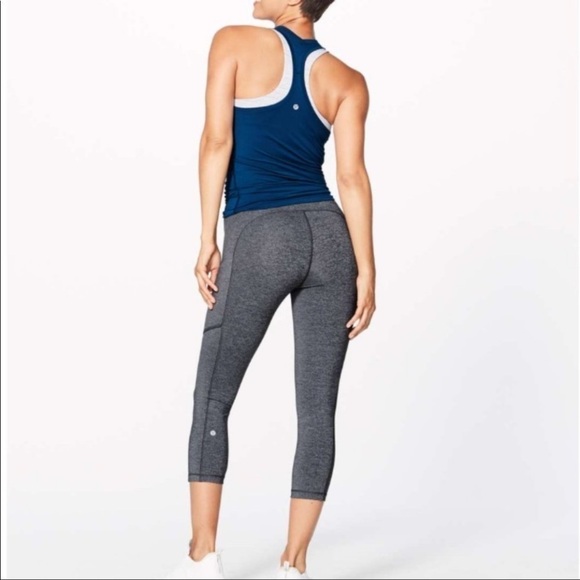 Lululemon Speed Up Crop 21” - Picture 2 of 16